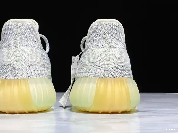 hype FX4348 Adidas Non-Reflective Yeshaya 350 Yeezy Boost V2 0327